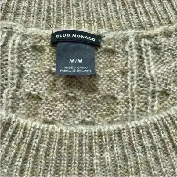 Club Monaco mohair blend tan cable knit sweater size medium EUC! - Picture 6 of 7